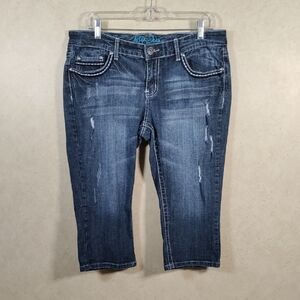 2/$10 04109 Ariya Jeans distressed denim Navassa Bermuda shorts 13/14